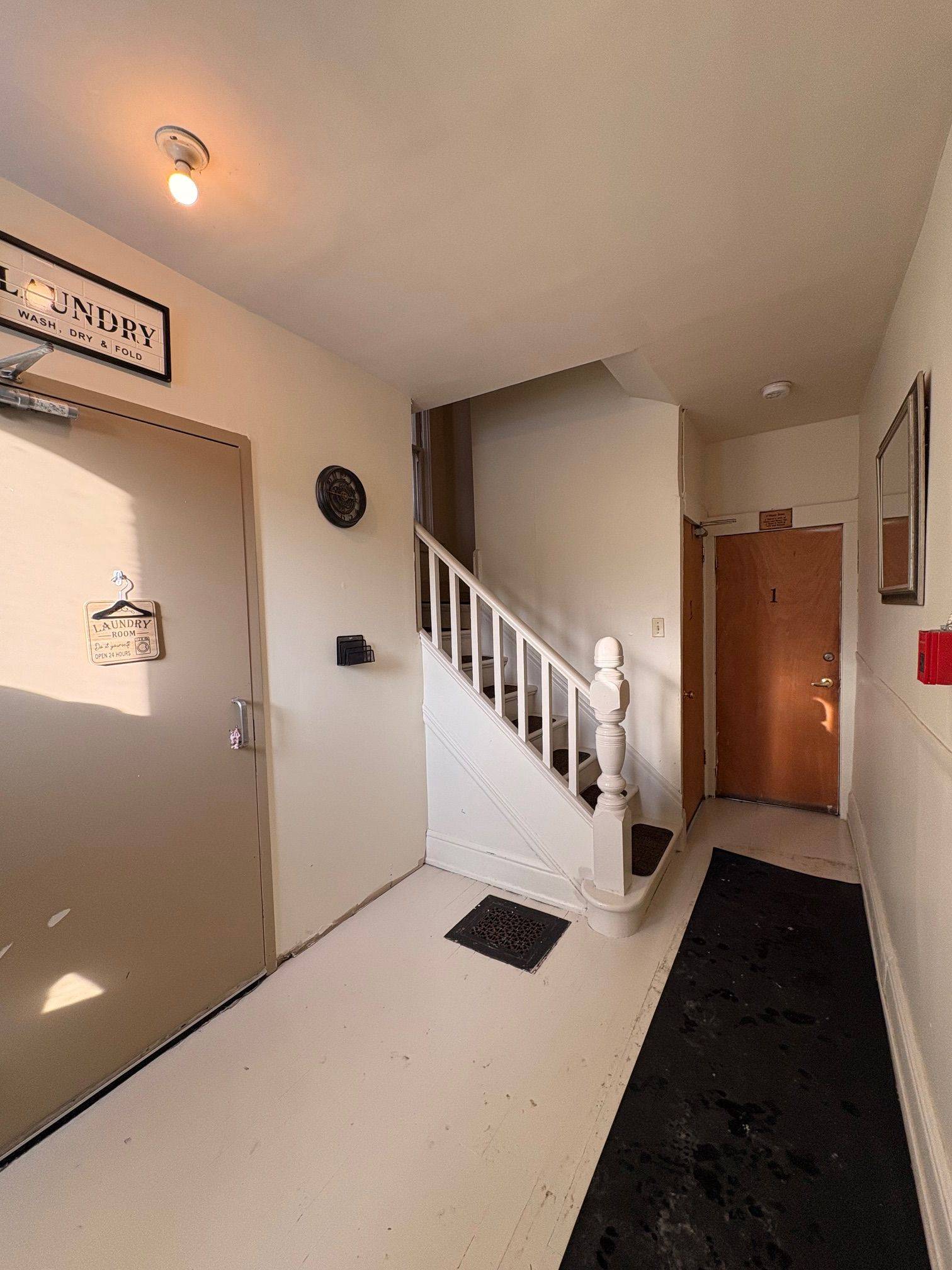 North Bay, ON P1B 1B8,586 Main ST E