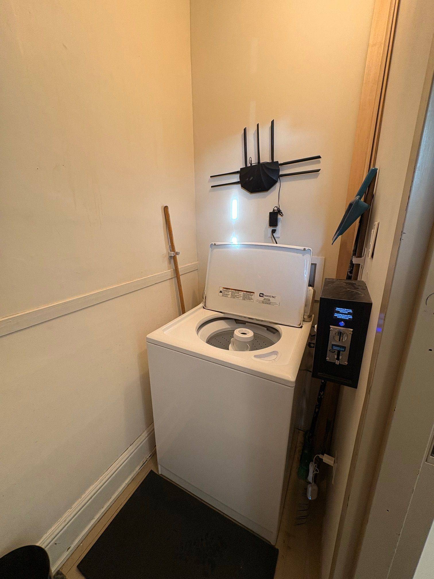 North Bay, ON P1B 1B8,586 Main ST E