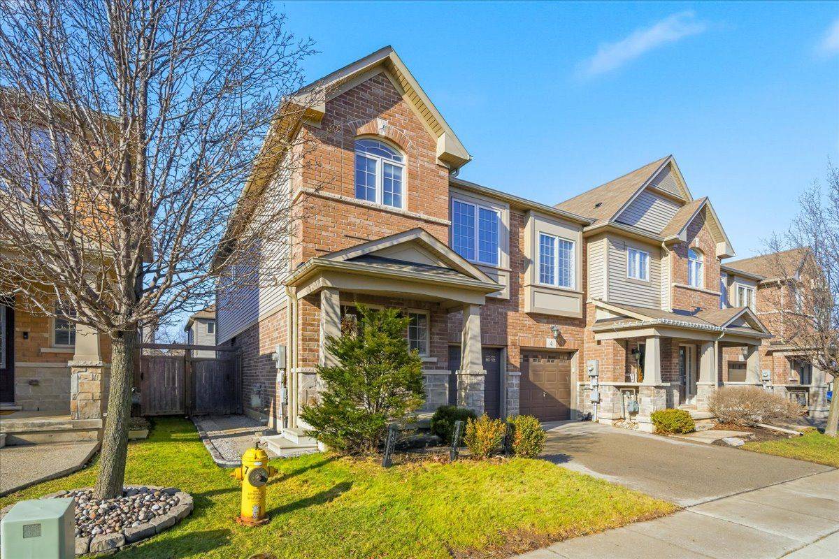 Grimsby, ON L3M 0C8,515 Winston RD #5