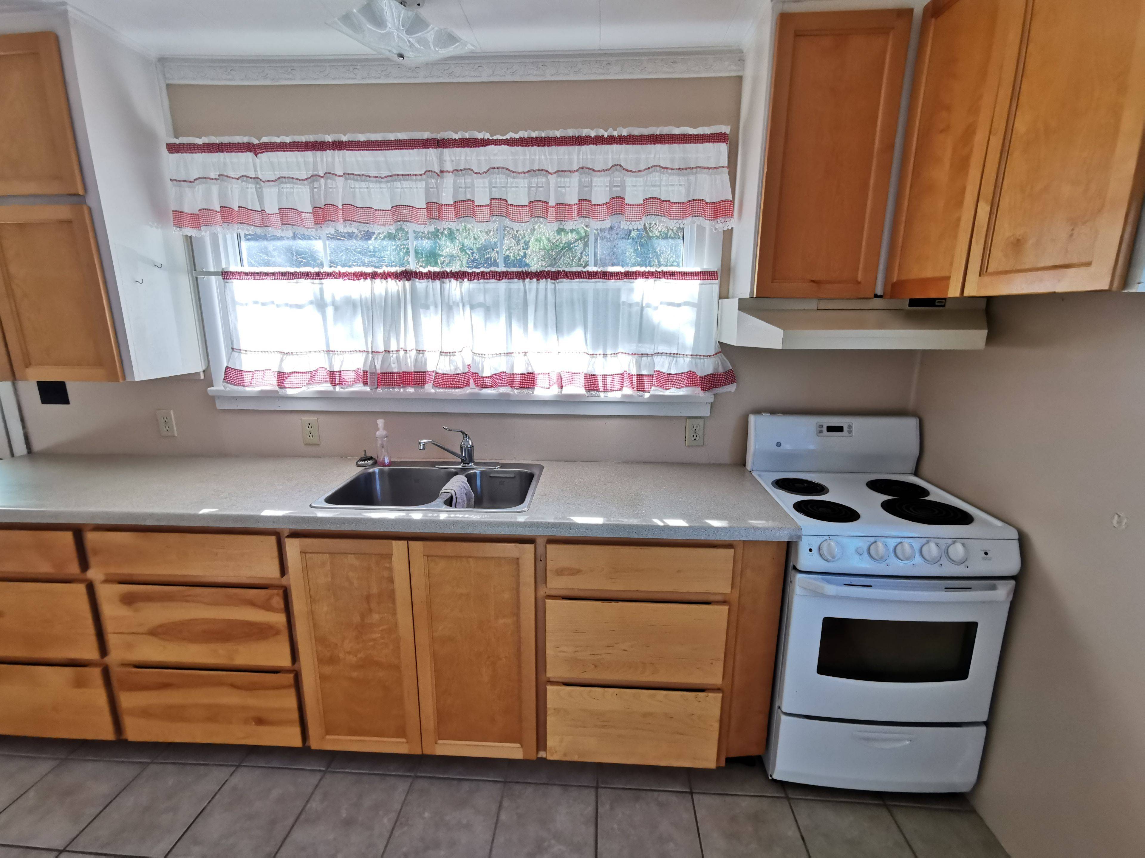 Bracebridge, ON P1L 0K3,1137 118 HWY