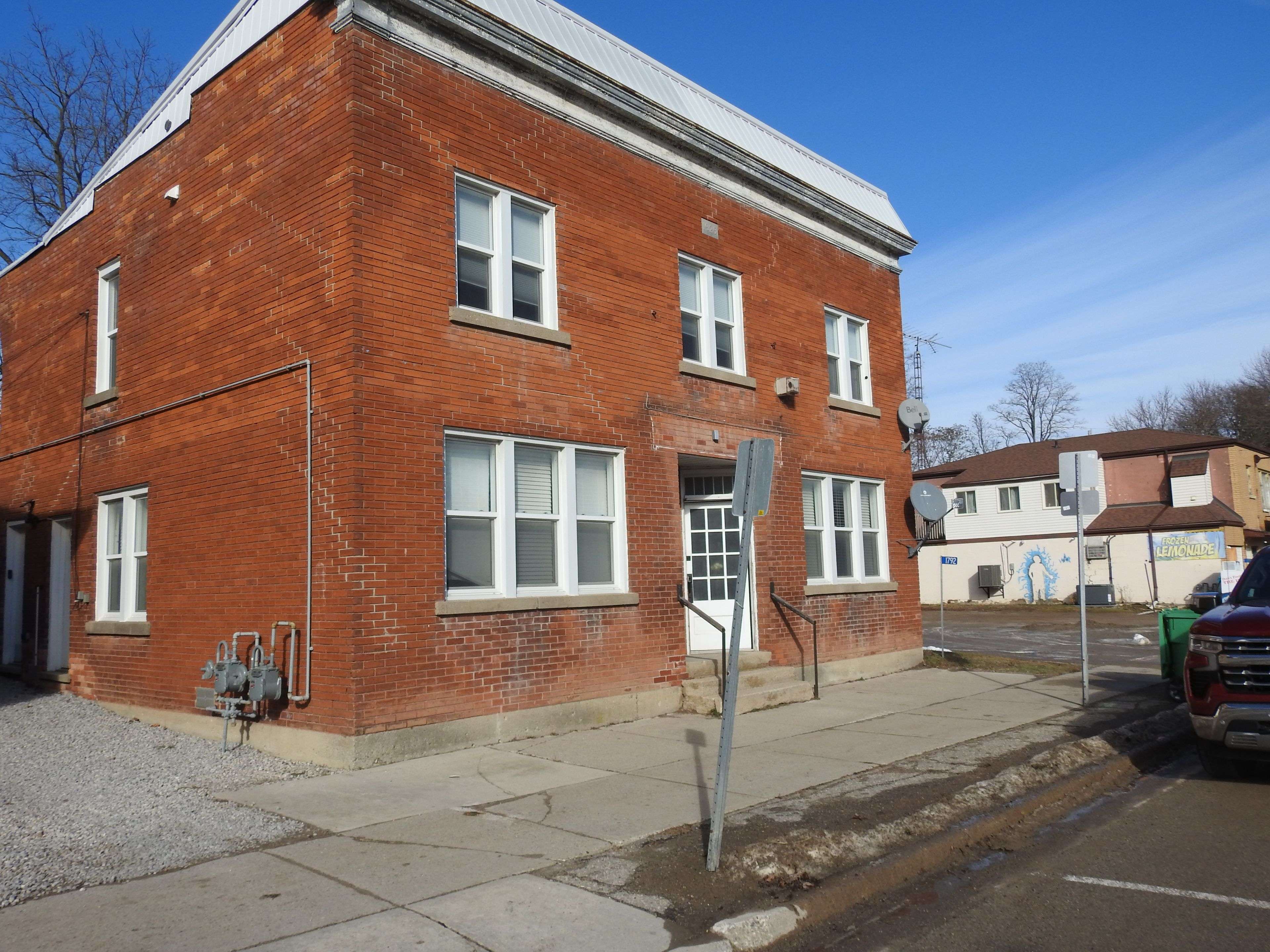 Southwest Middlesex, ON N0L 2N9,1792 Longwoods RD