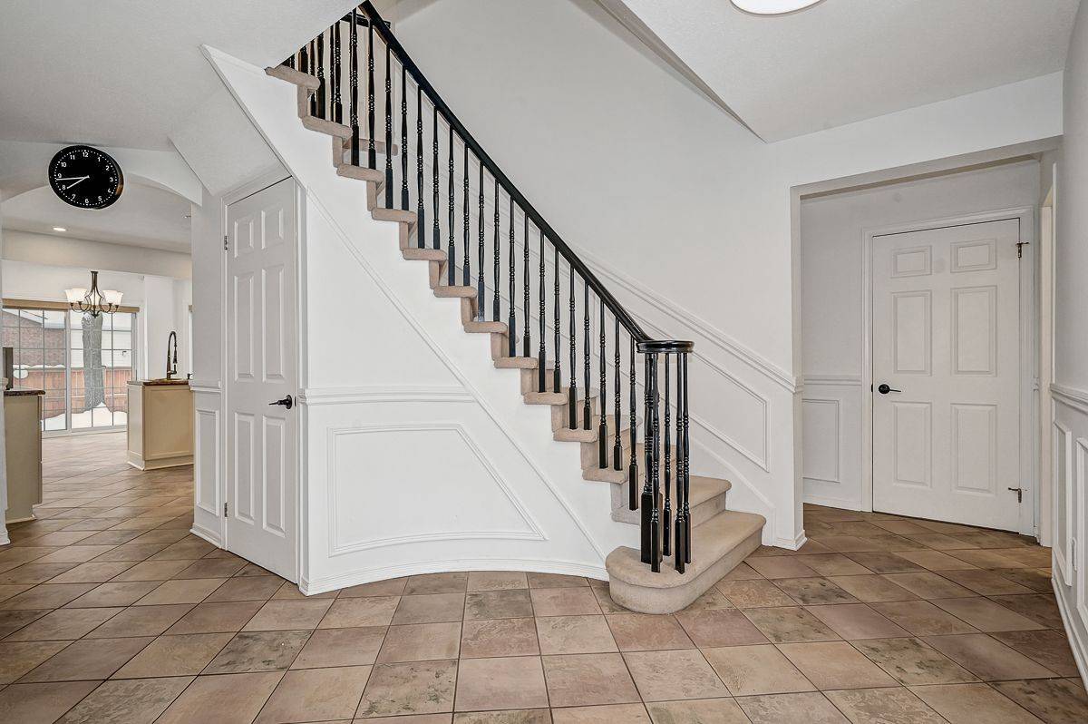 Kanata, ON K2K 2H1,1 Acklam TER