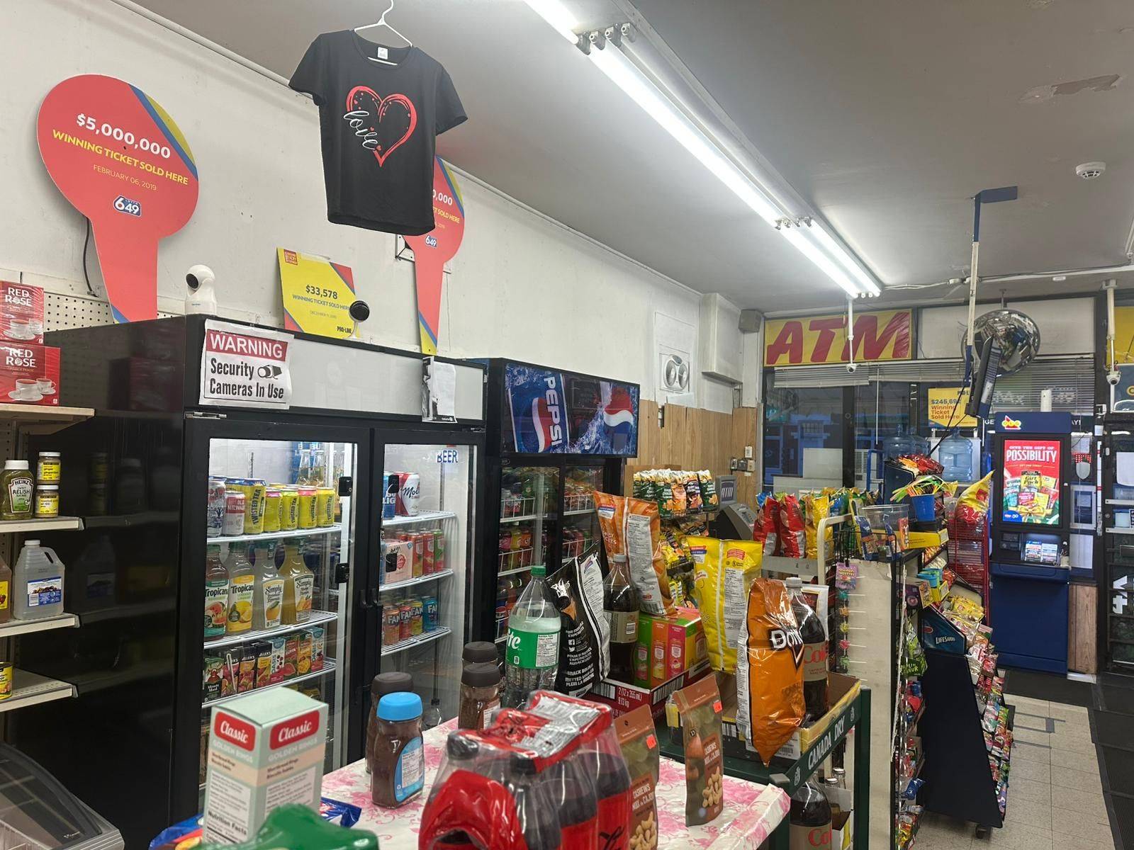 Brantford, ON N3S 2E8,66 Erie AVE #Main