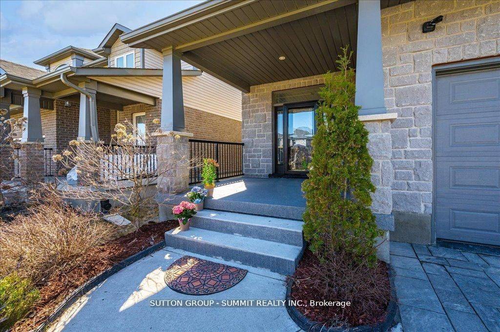 East Luther Grand Valley, ON L9W 6T9,9 Mcintyre LN