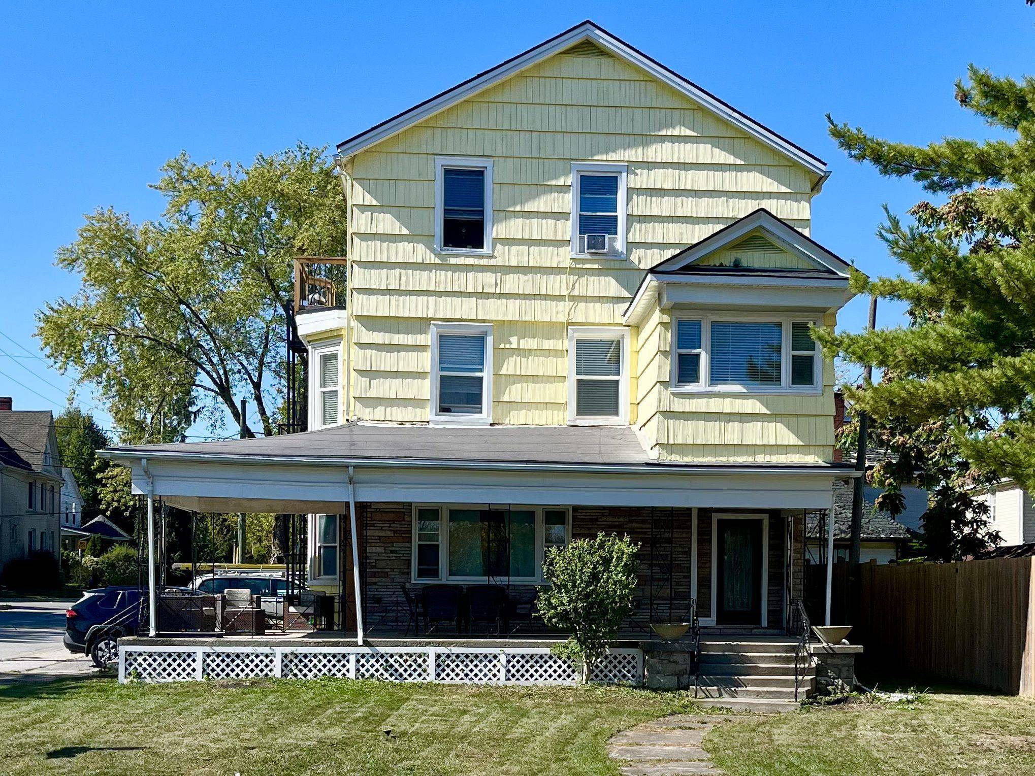 Niagara Falls, ON L2E 3G2,4711 RIVER RD #Unit 4