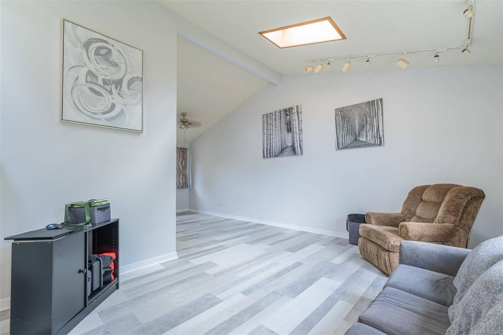 Langford, BC V9B 6H2,2275 Millstream Rd