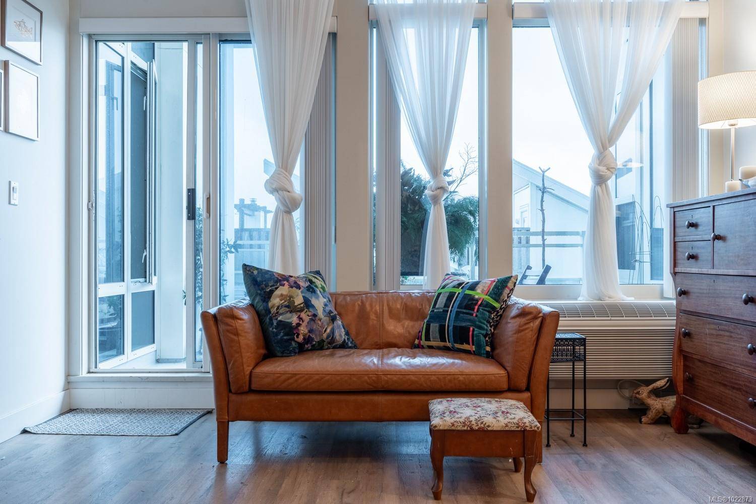 Nanaimo, BC V9R 0B8,38 Front St #110