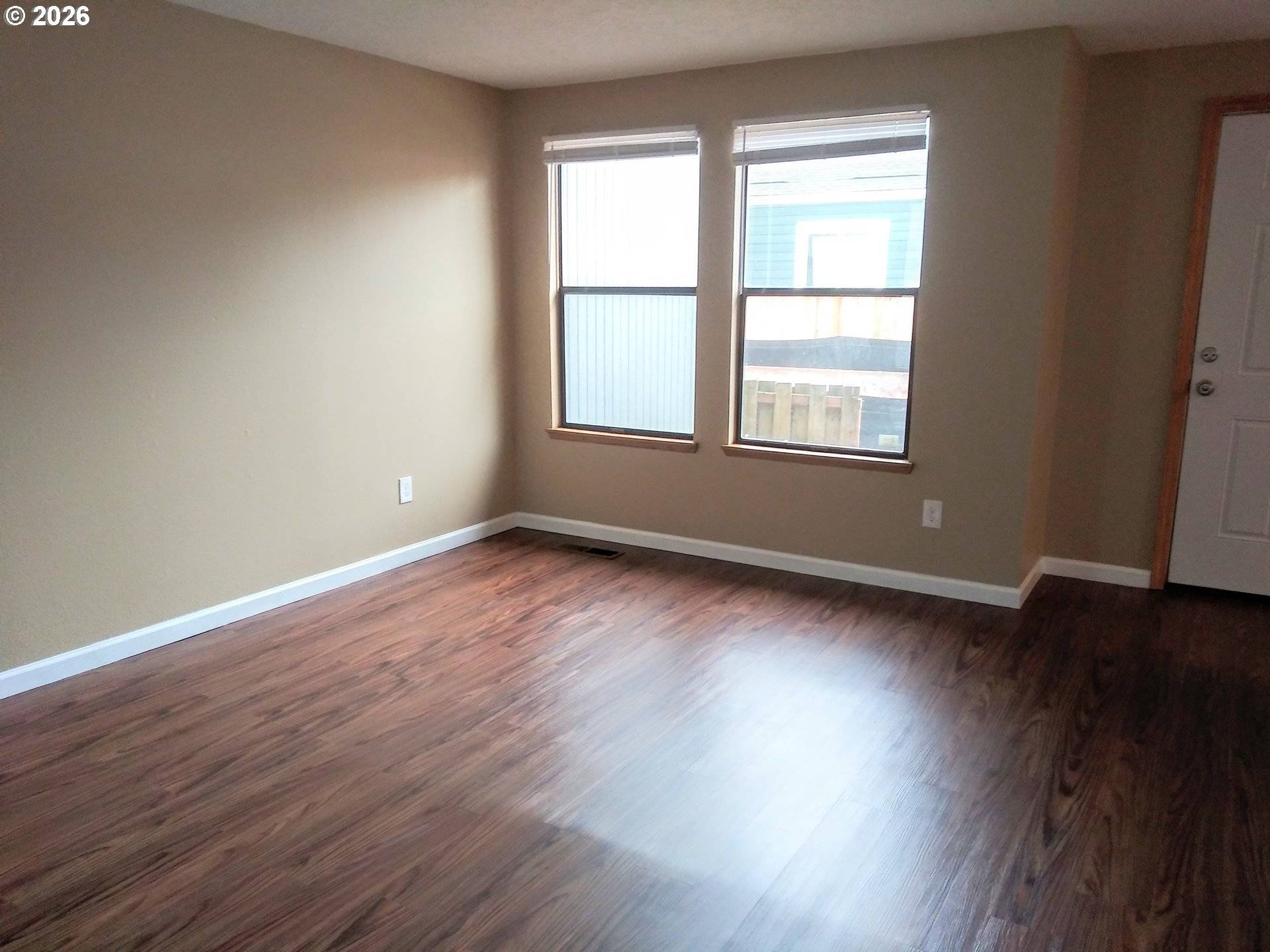 Portland, OR 97206,6822 SE WOODSTOCK BLVD