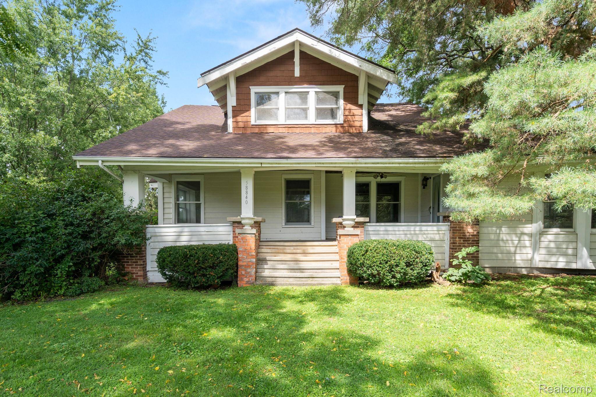 New Hudson, MI 48165,58840 Pontiac TRL