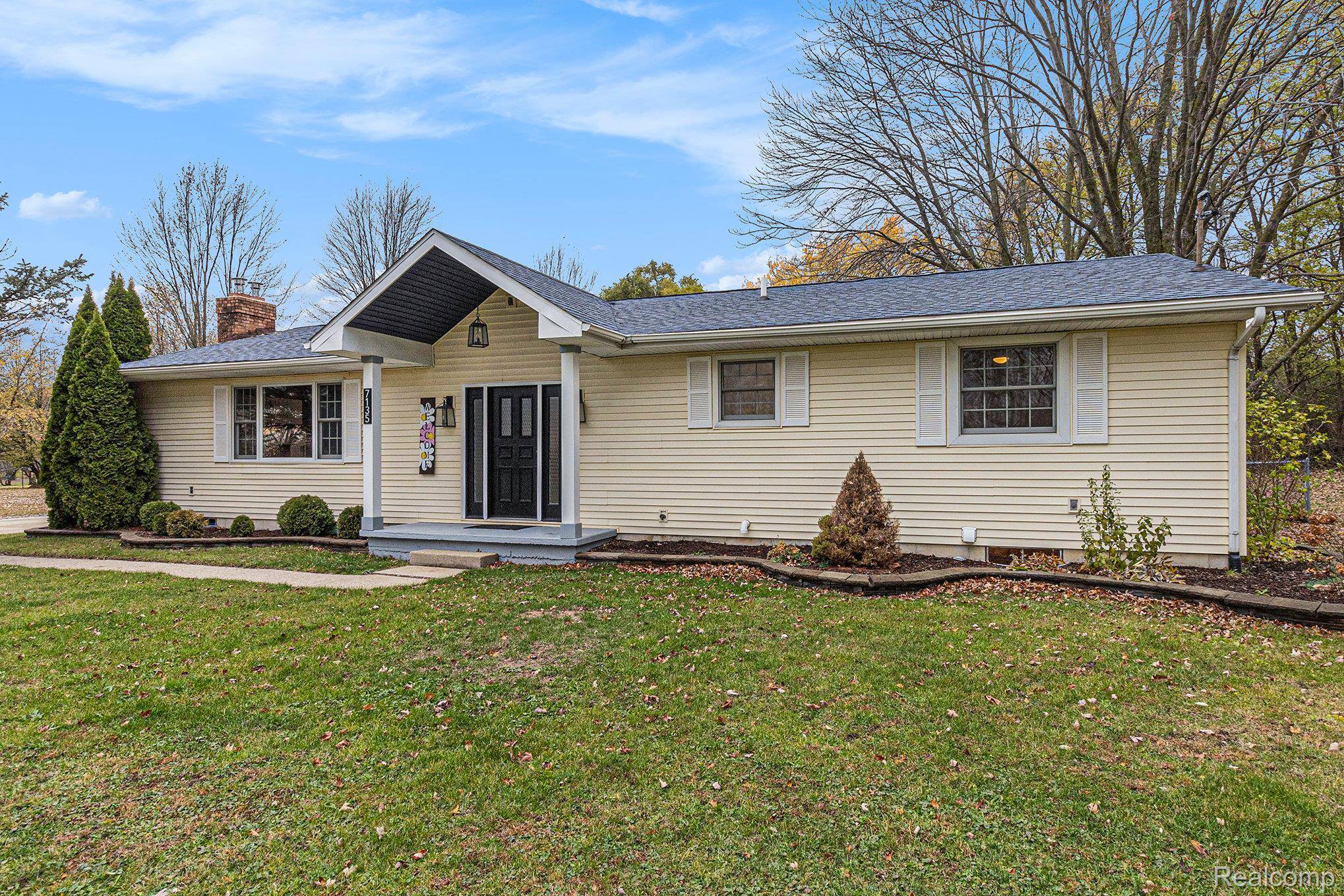 Grand Blanc, MI 48439,7135 Jordan RD