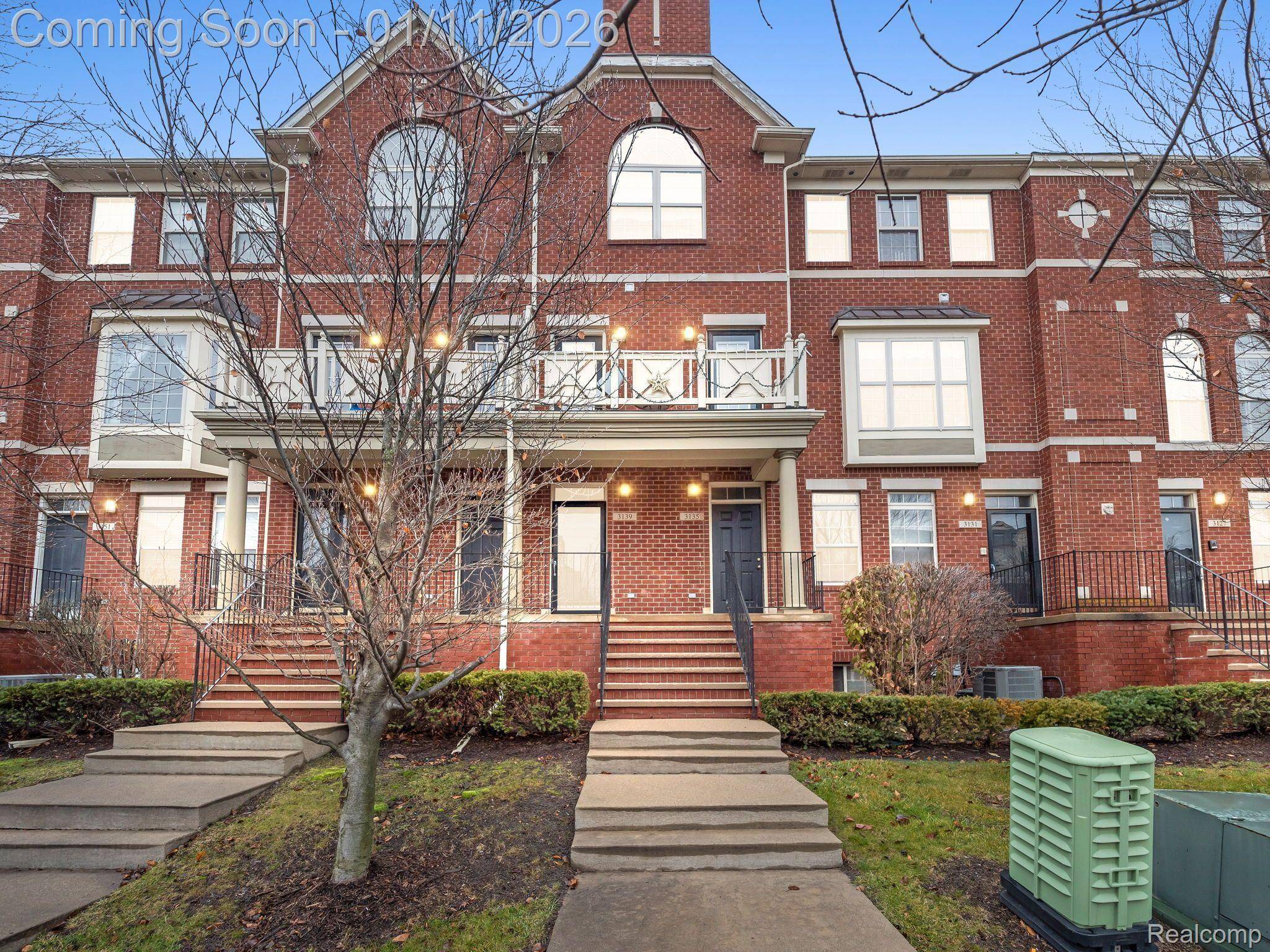 Troy, MI 48084,3139 CAMDEN DR