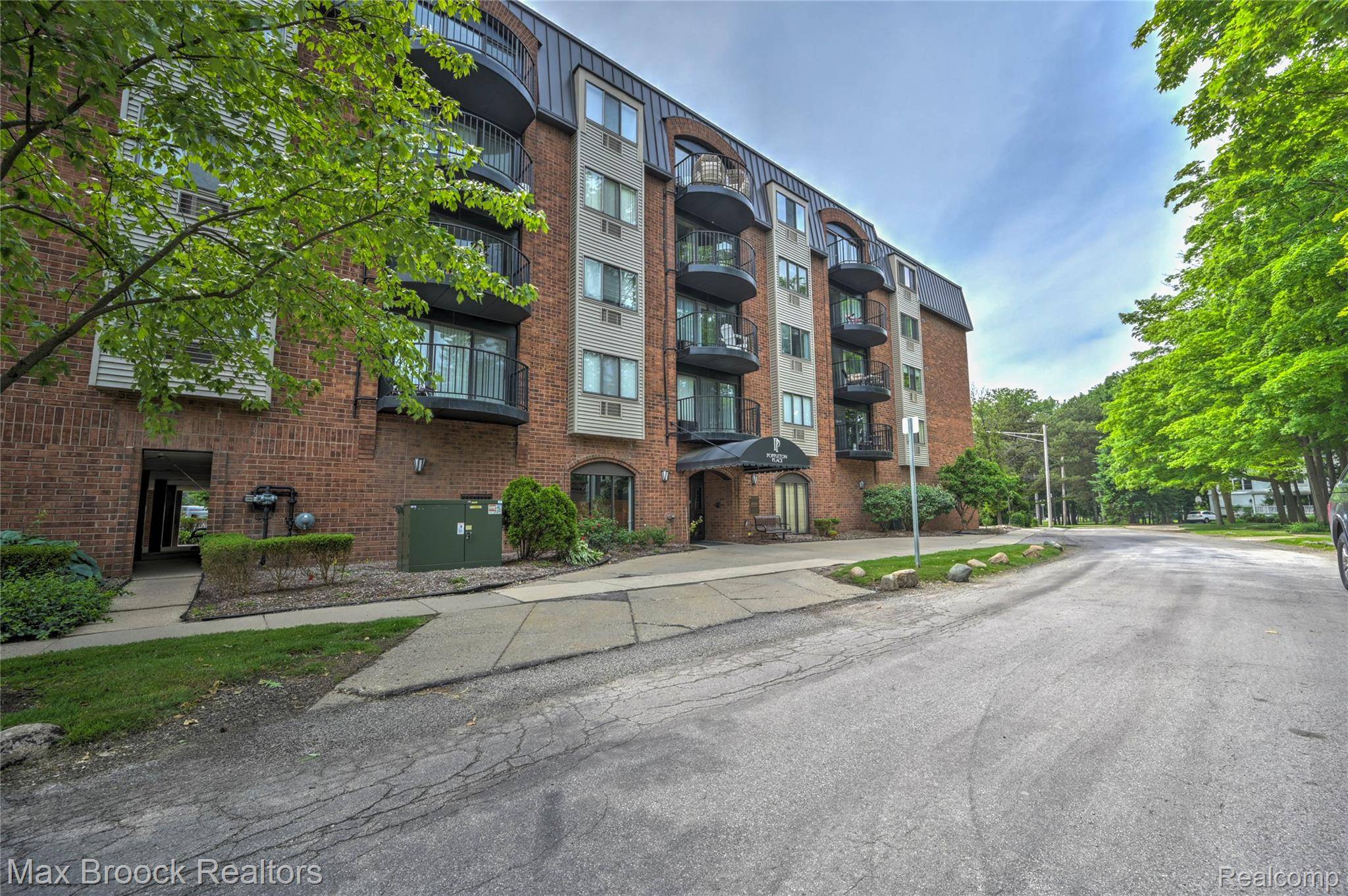 Birmingham, MI 48009,35300 Woodward AVE #503