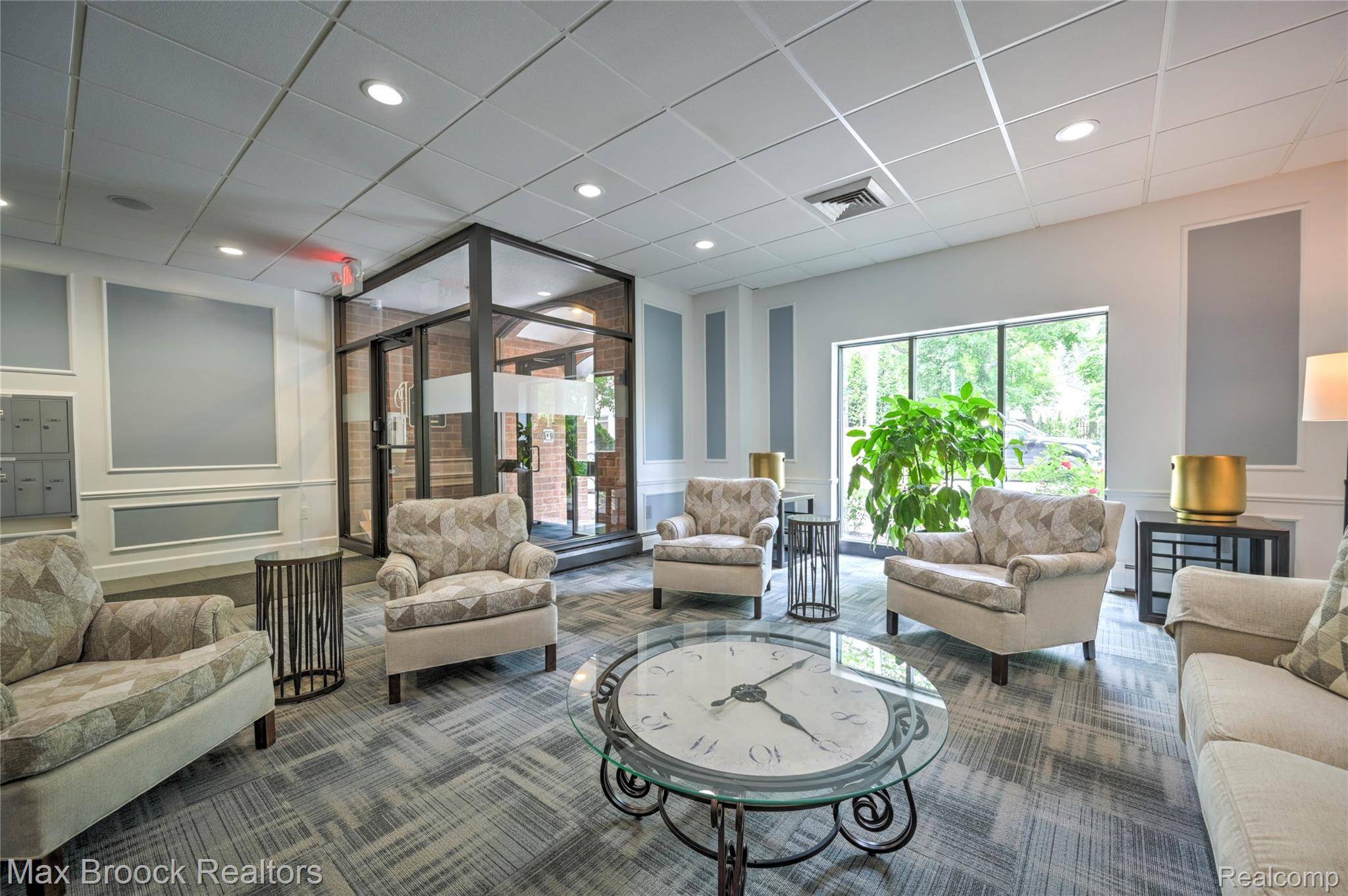 Birmingham, MI 48009,35300 Woodward AVE #503