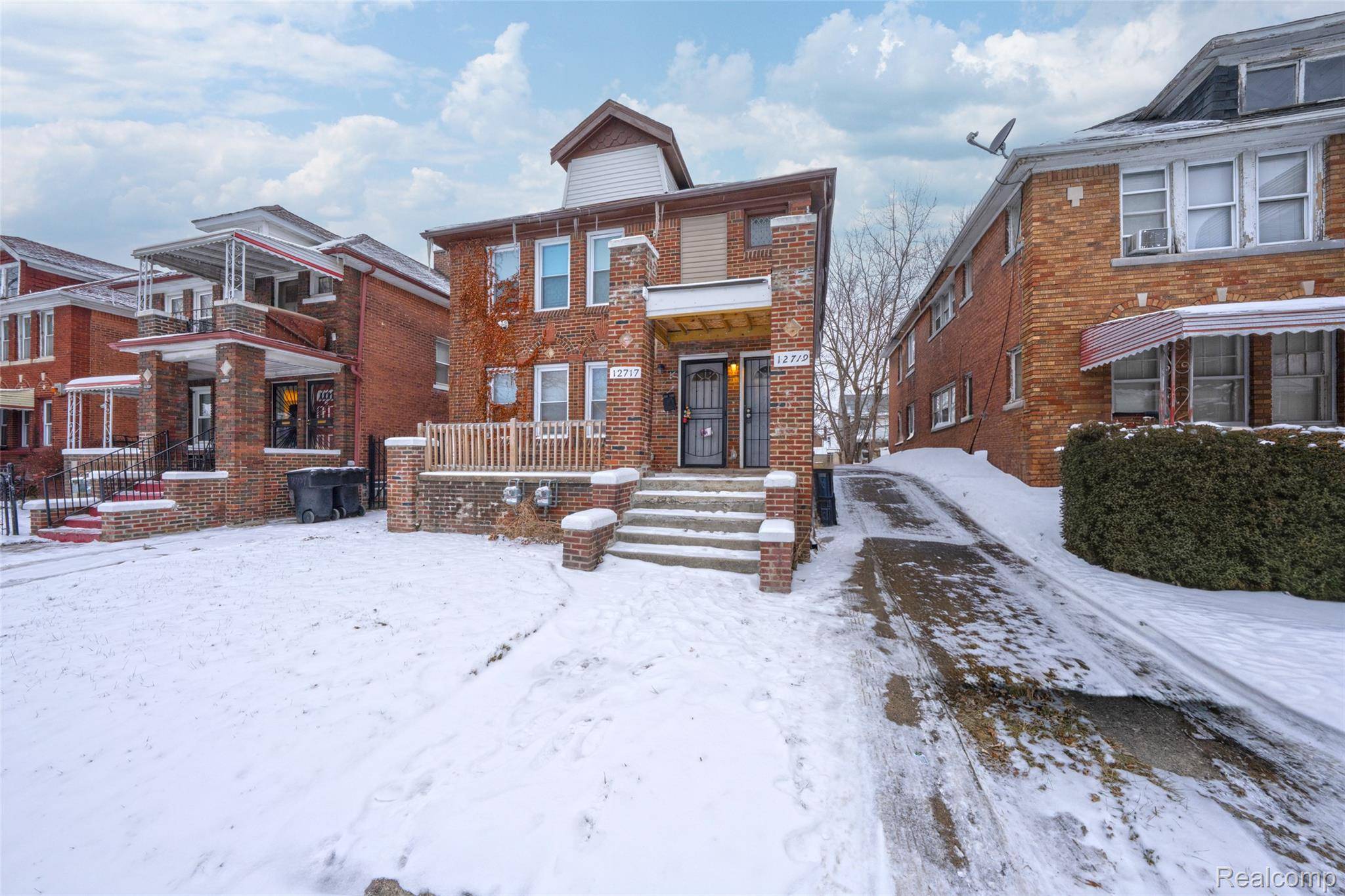 Detroit, MI 48238,12717 Santa Rosa DR