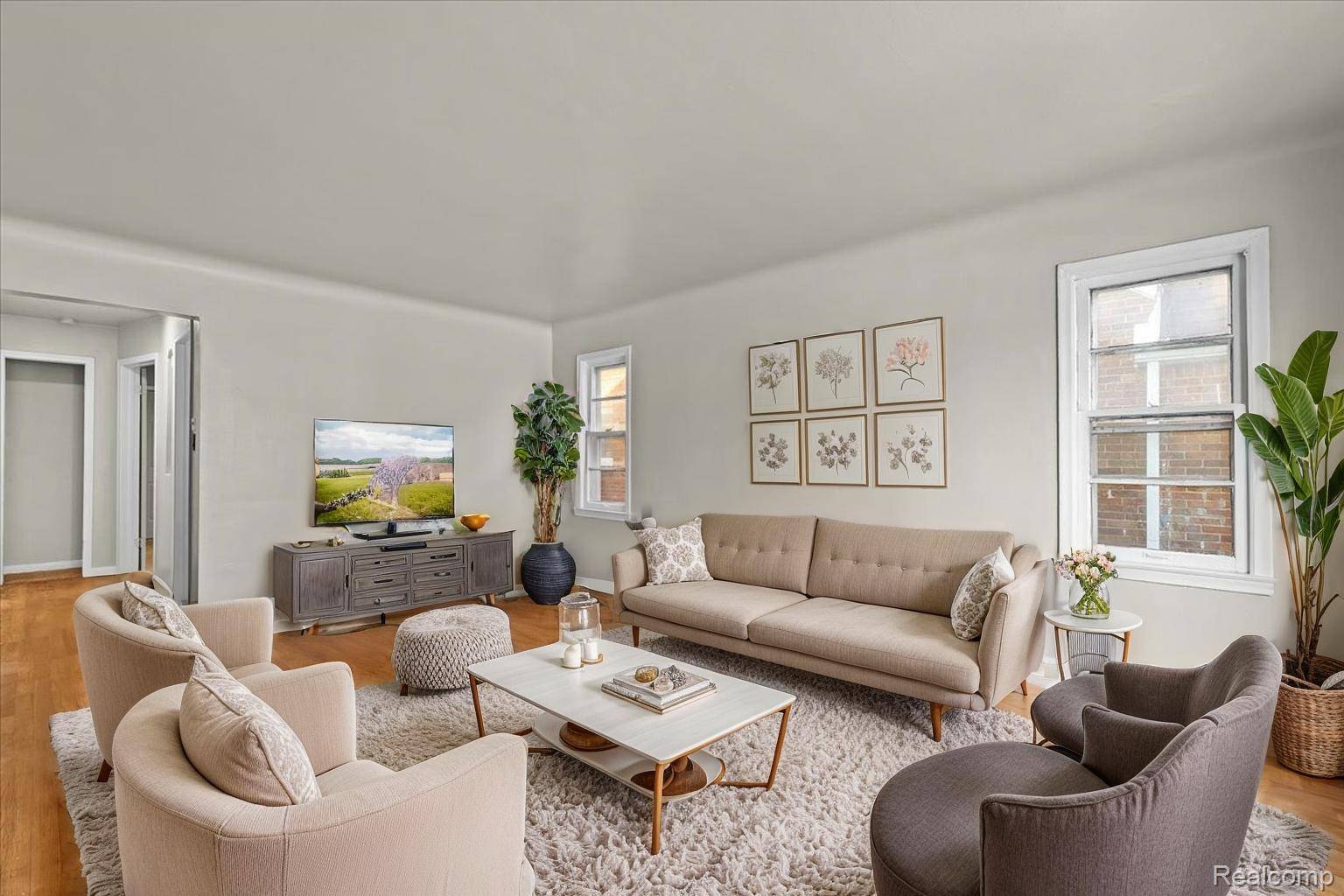 Detroit, MI 48221,18465 Monica ST