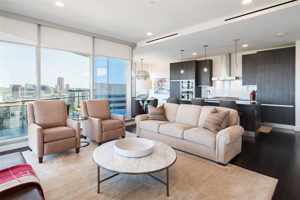 Dallas, TX 75201,3130 N Harwood Street #1804