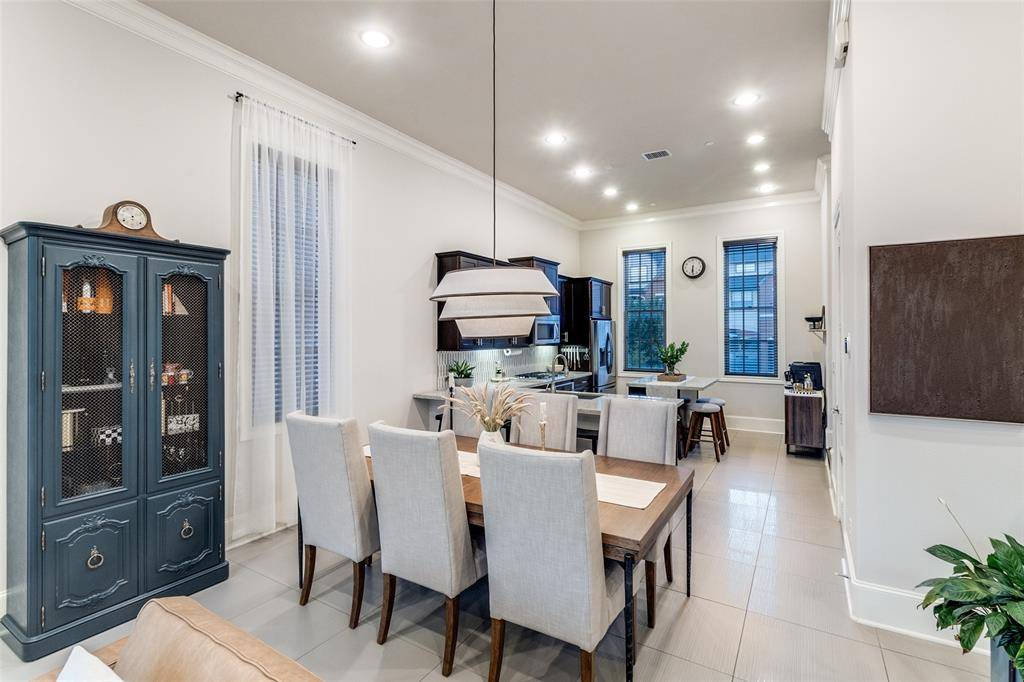 Dallas, TX 75201,723 S Cesar Chavez Boulevard