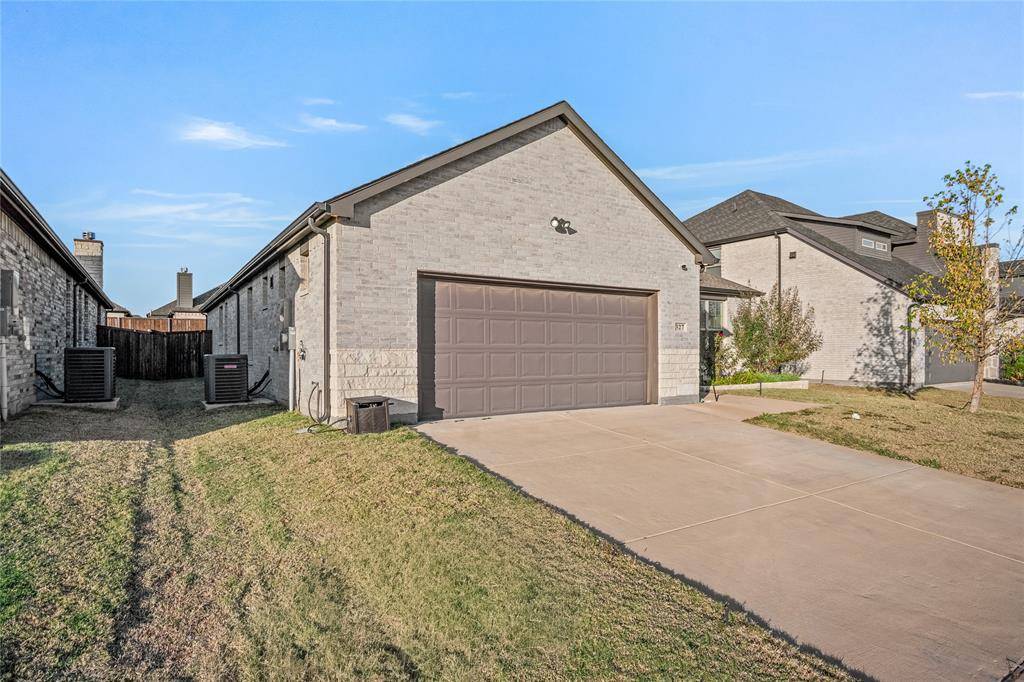 Lavon, TX 75166,327 Coyote Creek Drive
