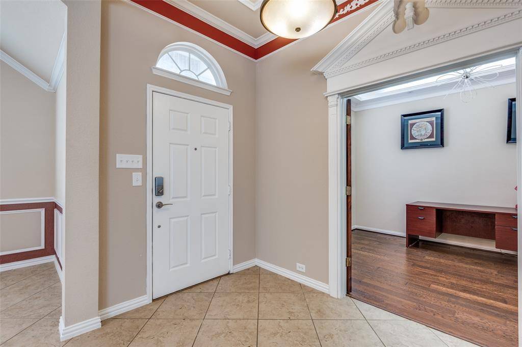 Arlington, TX 76017,2709 Foxpoint Trail