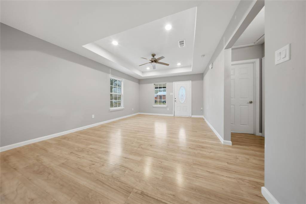 Paris, TX 75460,2350 W Cherry Street