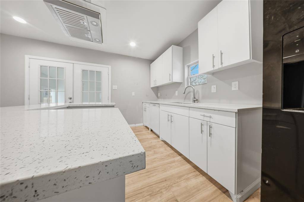 Paris, TX 75460,2350 W Cherry Street