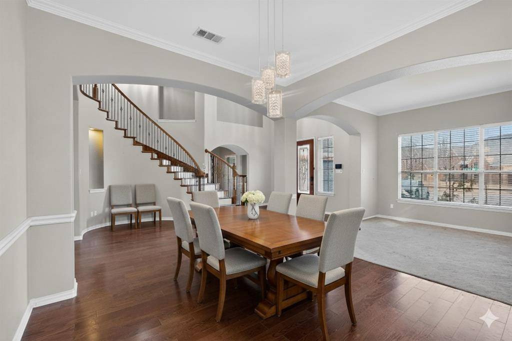 Grand Prairie, TX 75052,2260 Bald Eagle Way