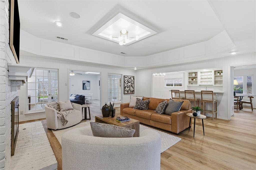 Dallas, TX 75243,9034 Windy Crest Drive