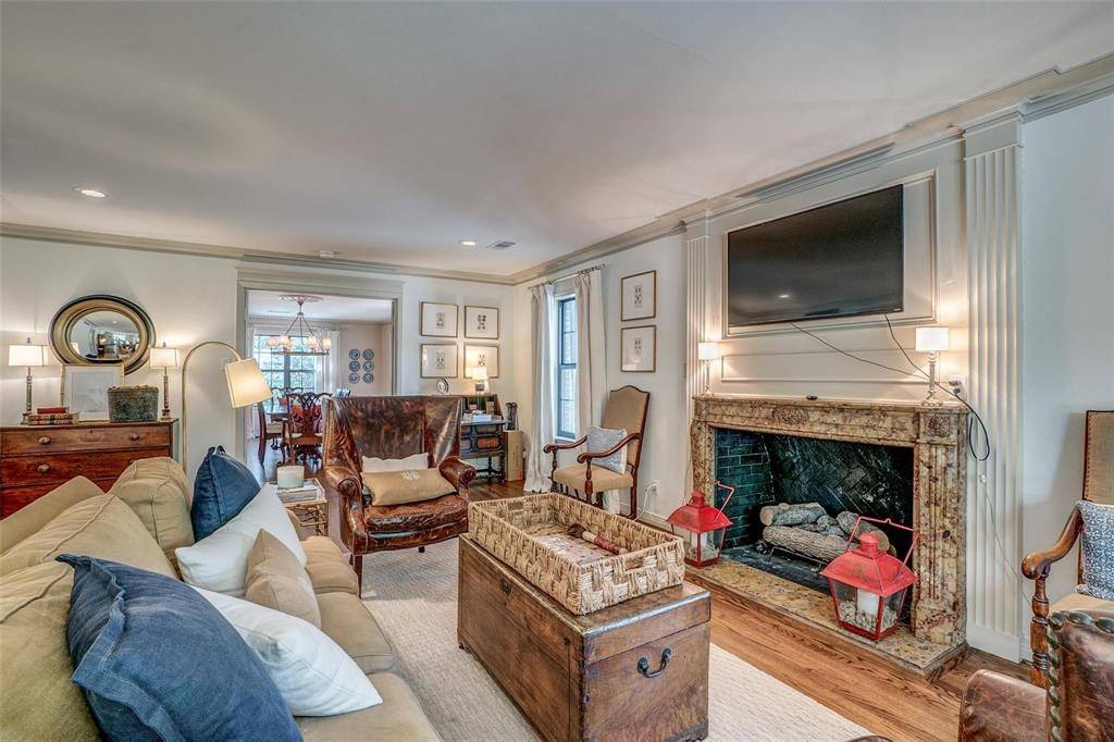 University Park, TX 75205,4437 University Boulevard