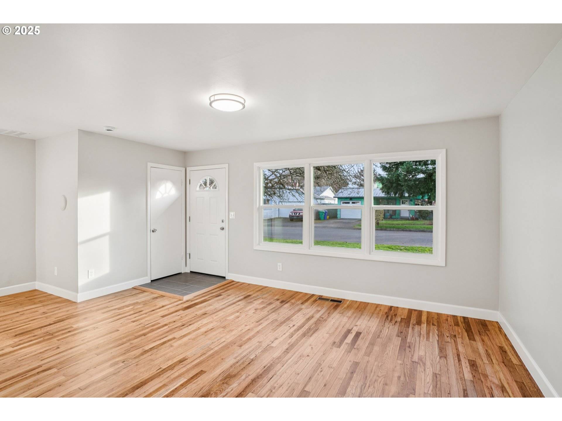 Portland, OR 97216,1405 SE 85TH AVE