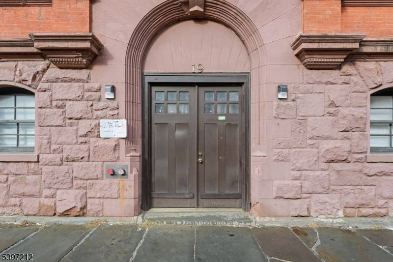 Paterson City, NJ 07501,19 Market #205