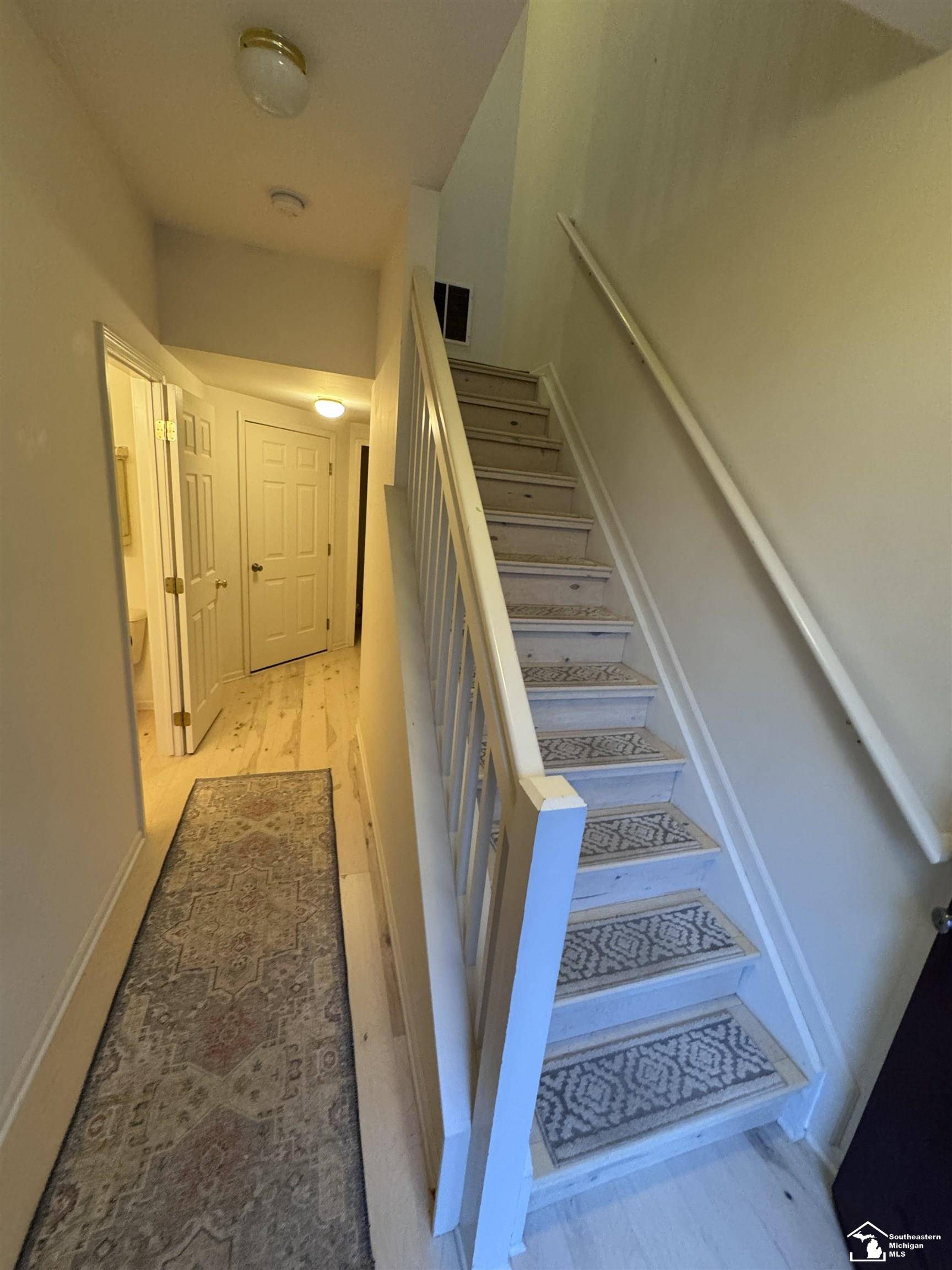 Monroe, MI 48161,918 W 5th ST