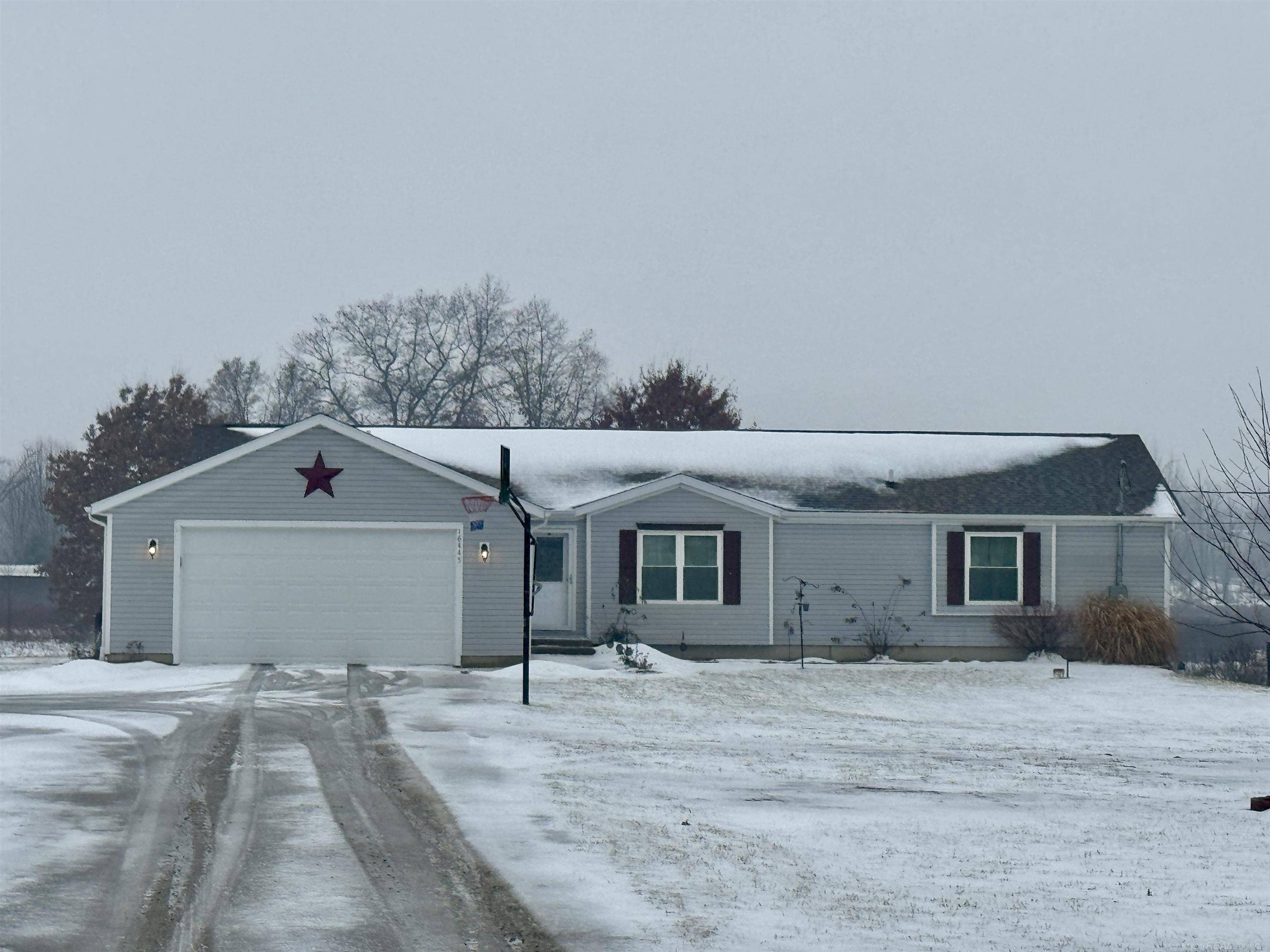 Cedar Springs, MI 49319,16445 Algoma AVE