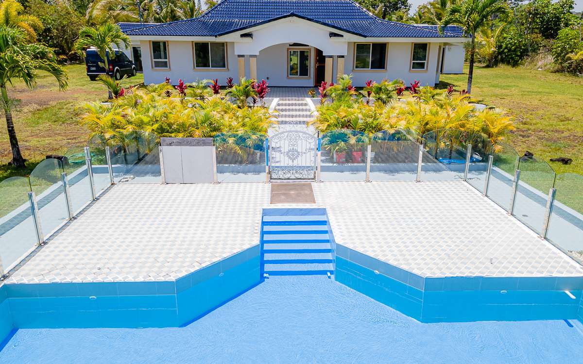 Keaau, HI 96749,15-1660 3RD AVE