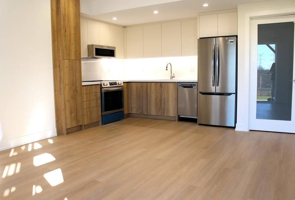 Oshawa, ON L1L 0R3,2524 Orchestrate DR #Lower Level