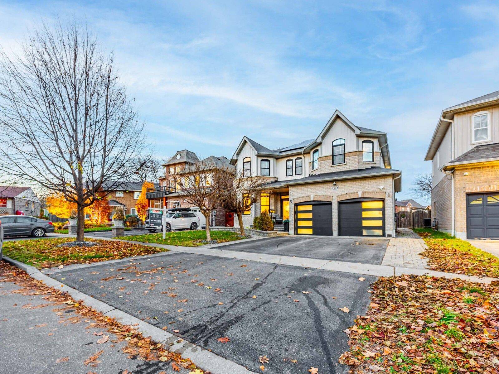 Ajax, ON L1S 1P8,66 Rideout ST