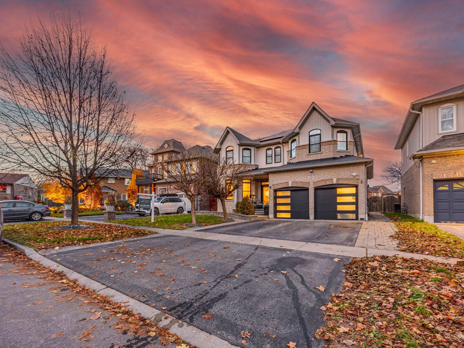 Ajax, ON L1S 1P8,66 Rideout ST