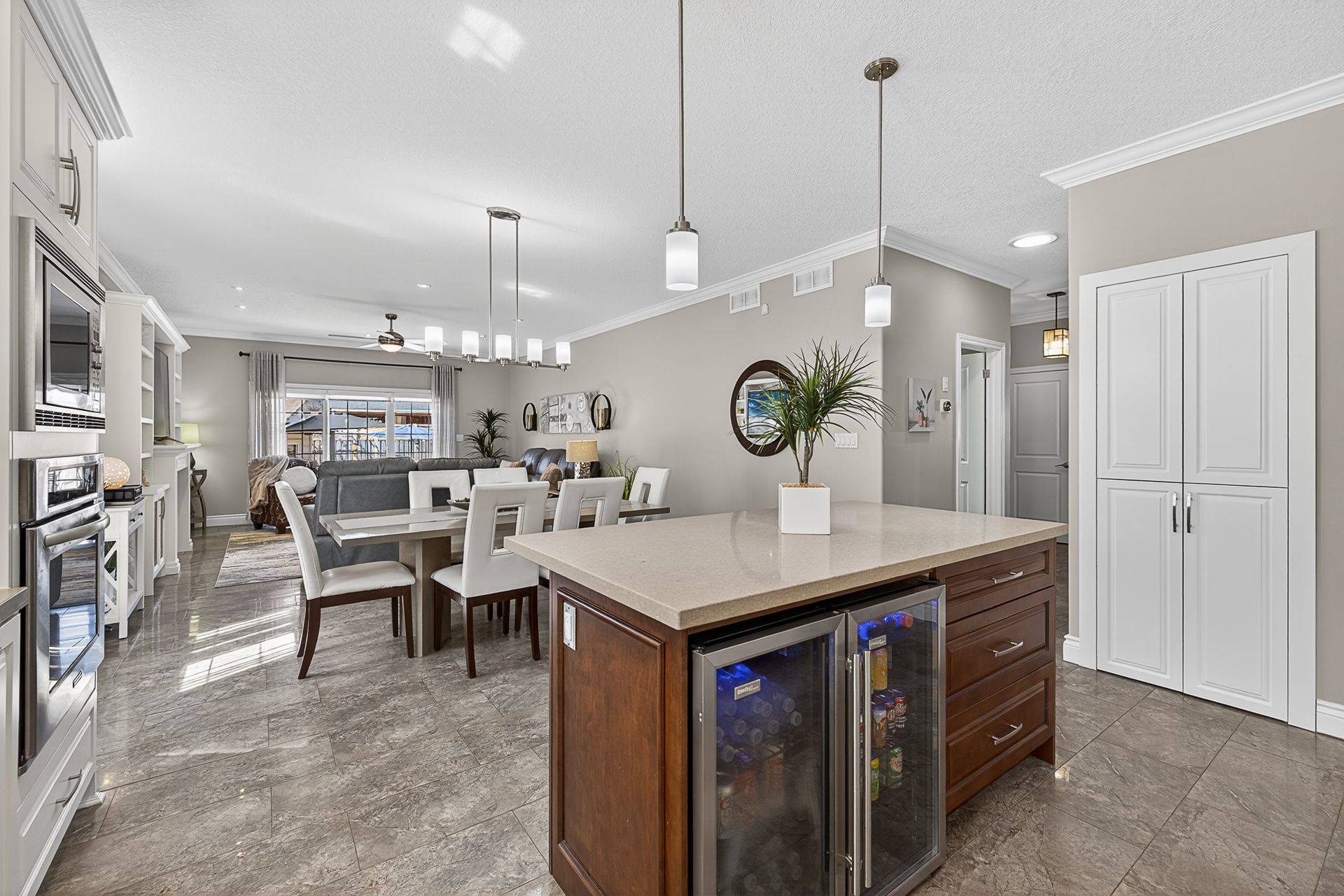 Whitby, ON L1M 0G7,21 Corvinelli DR