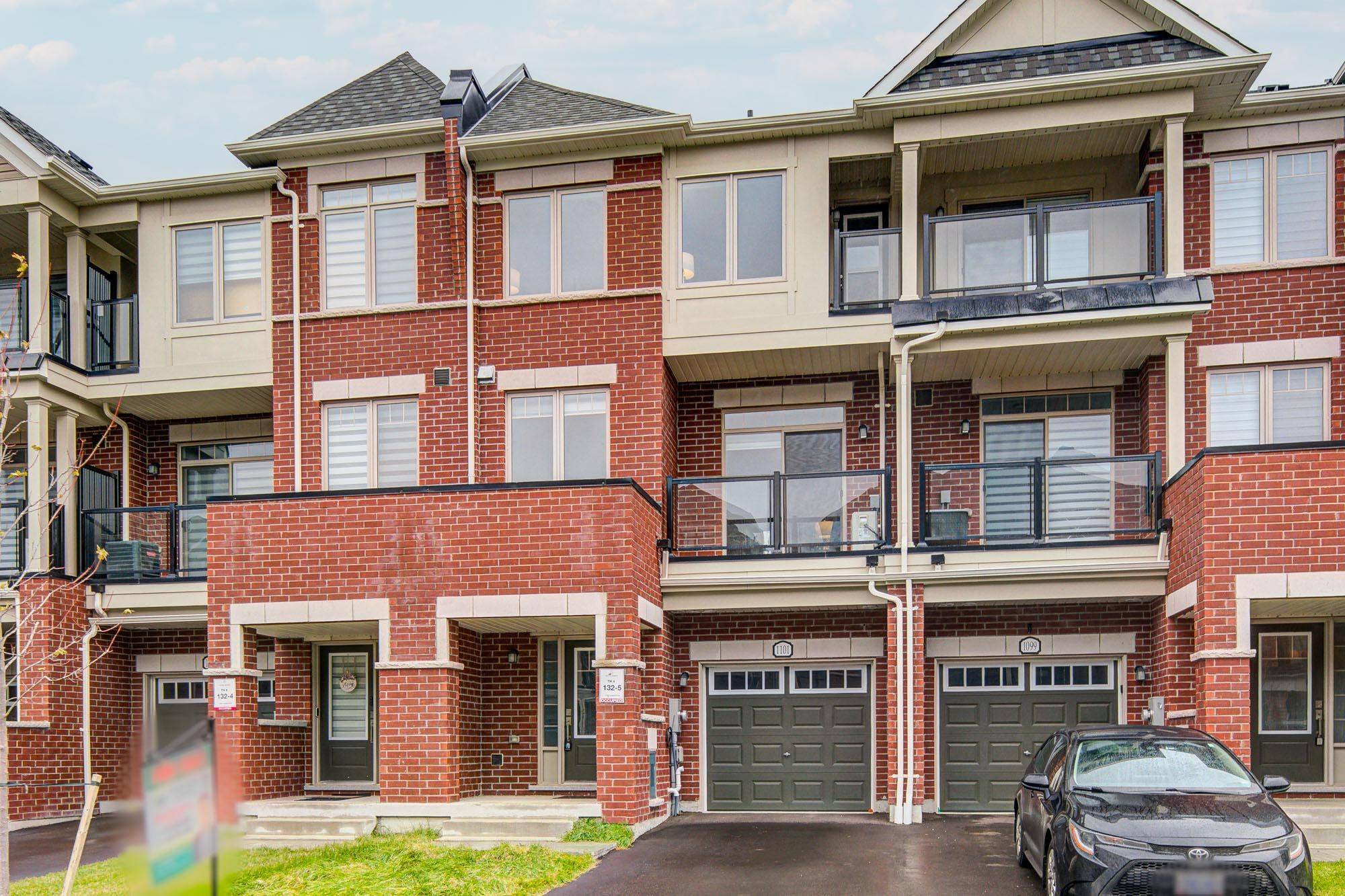 Oshawa, ON L1L 0R9,1101 Lockie DR