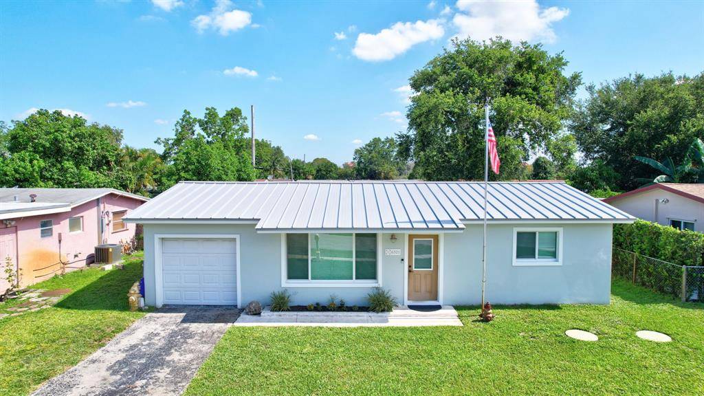 Hollywood, FL 33024,6321 Raleigh St