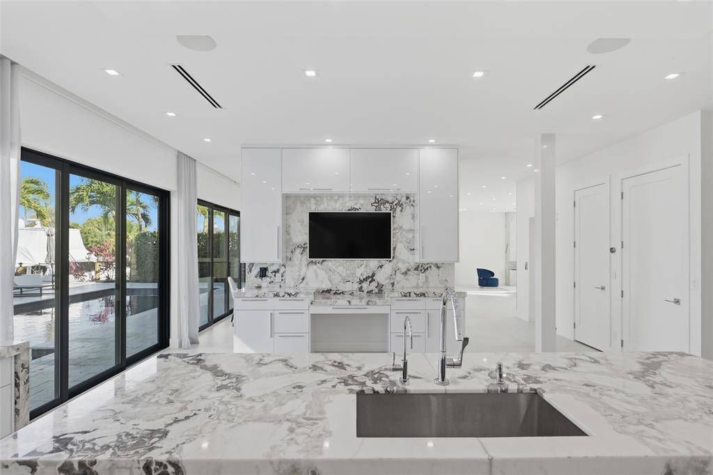 Fort Lauderdale, FL 33316,1517 SE 12th Ct