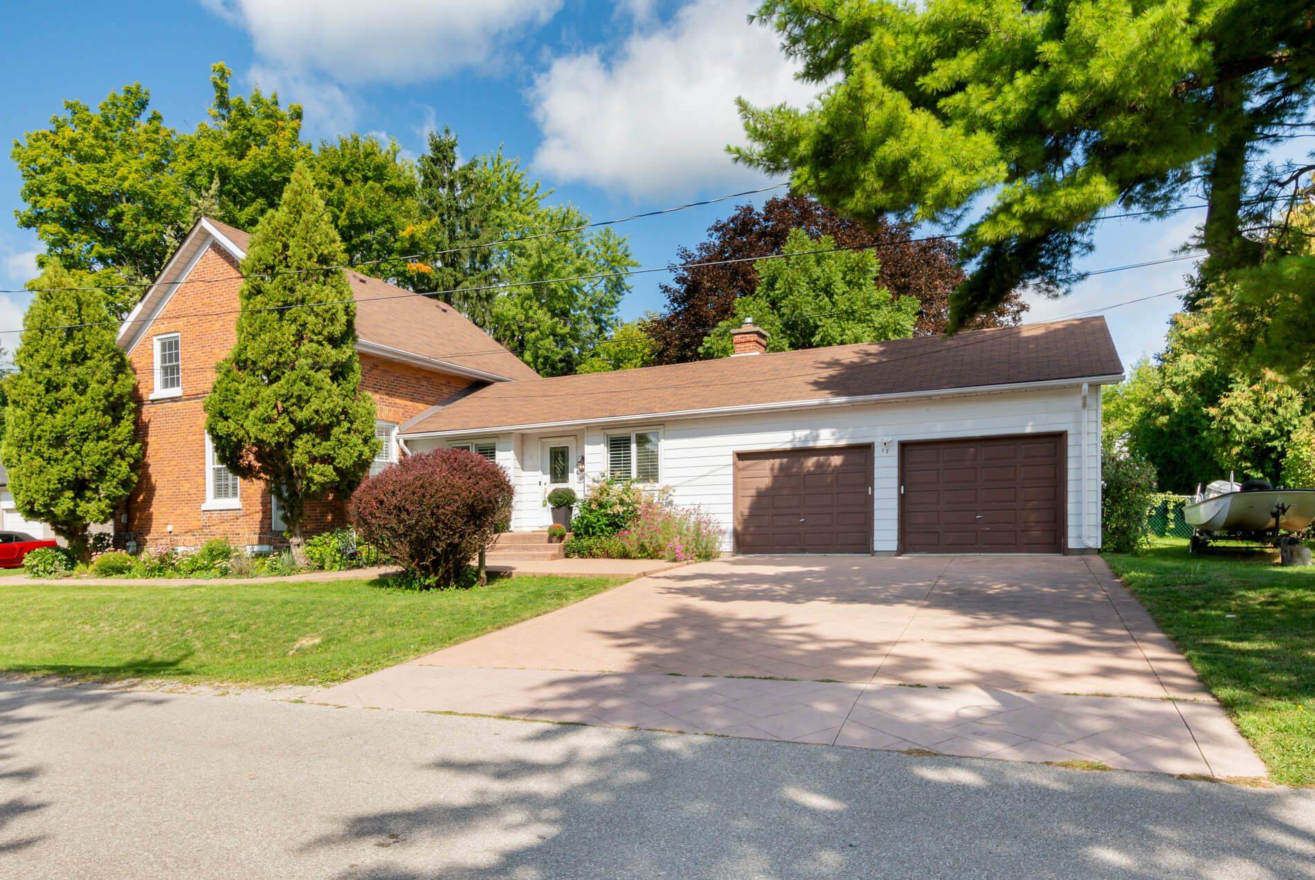 King, ON L0G 1N0,22 Parkview DR