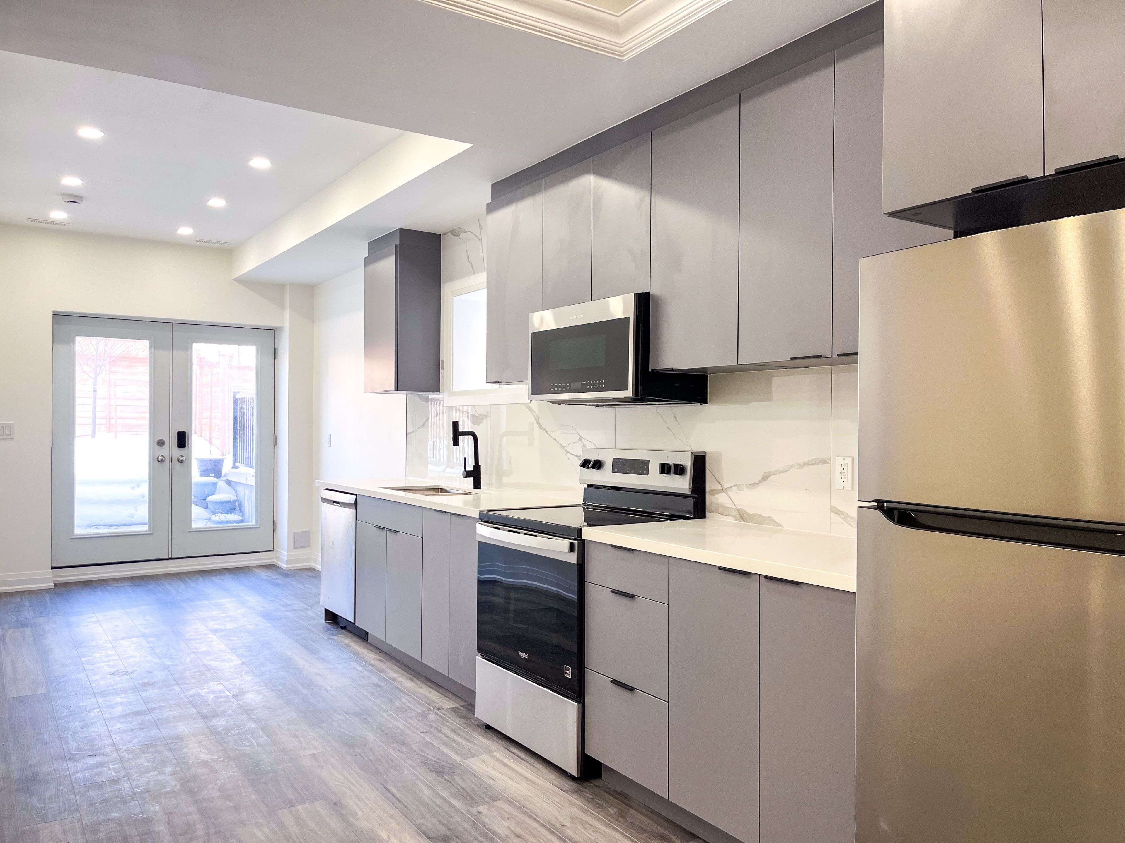 Richmond Hill, ON L4C 7V8,22 Direzze CT #Basement