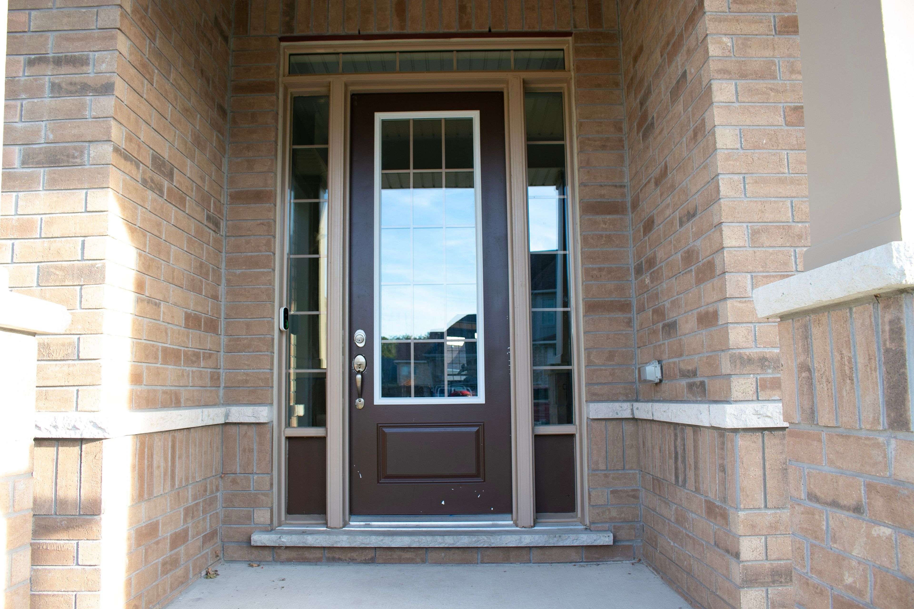 Springwater, ON L9X 1Z8,65 Redmond CRES