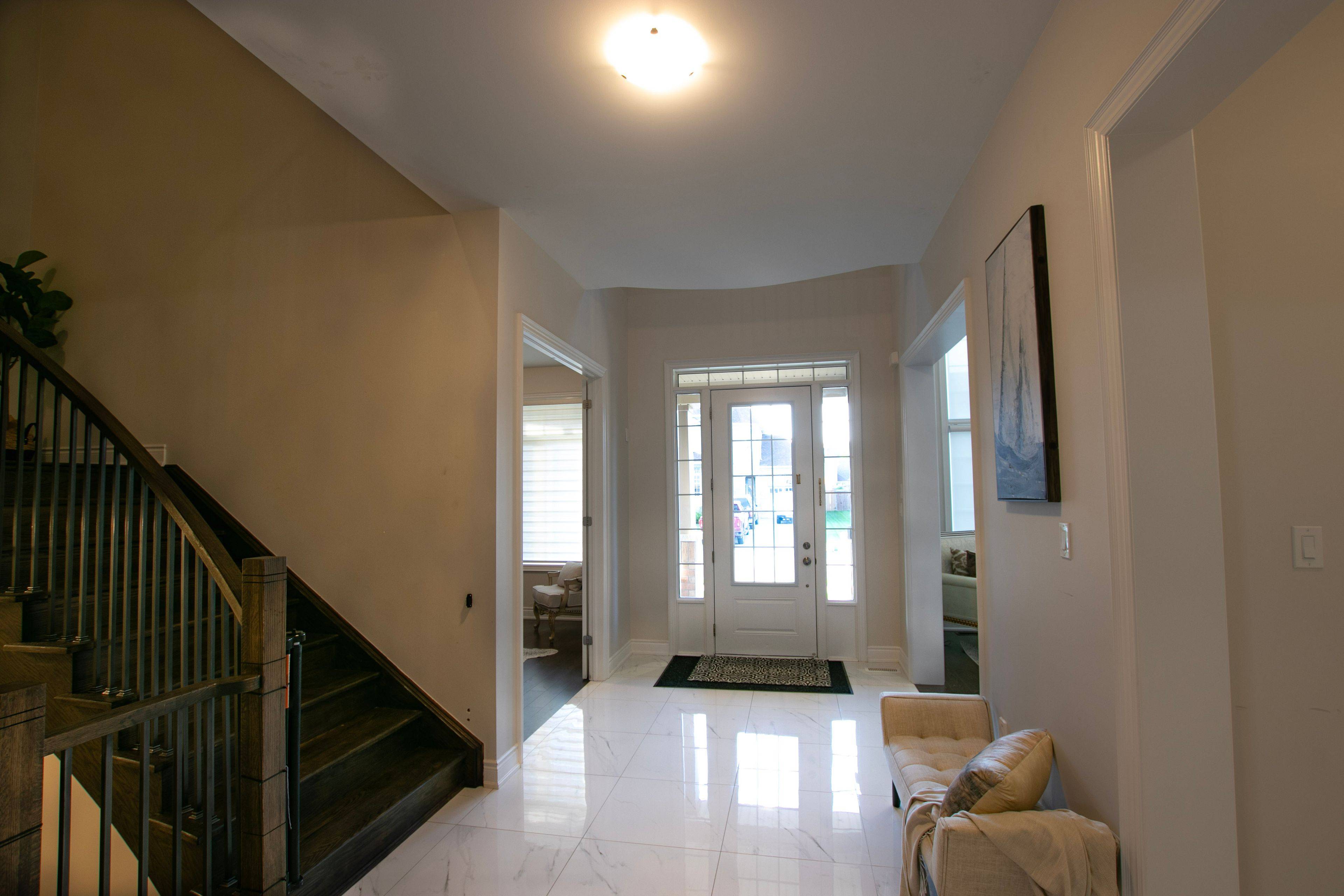 Springwater, ON L9X 1Z8,65 Redmond CRES