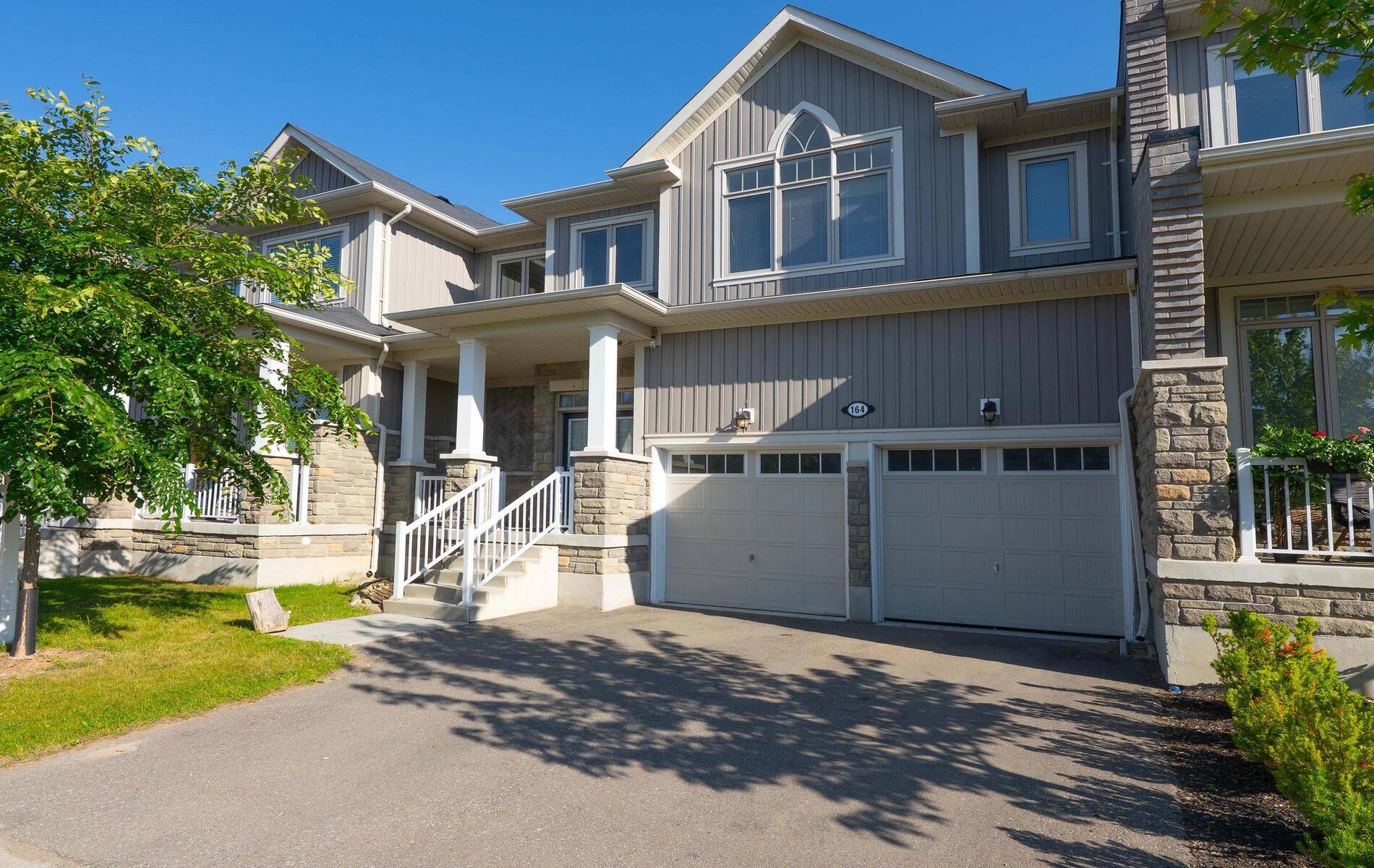 Wasaga Beach, ON L9Z 0H6,164 Allegra DR
