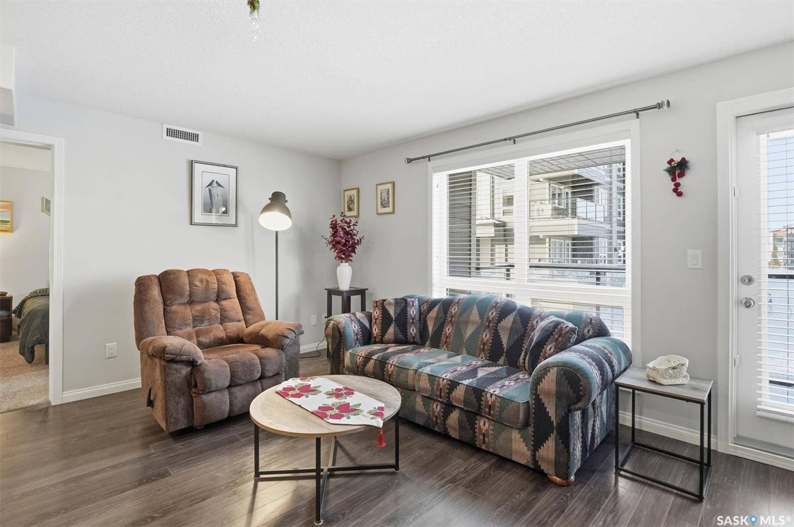 Saskatoon, SK S7T 0Y6,106 Willis CRESCENT #3101