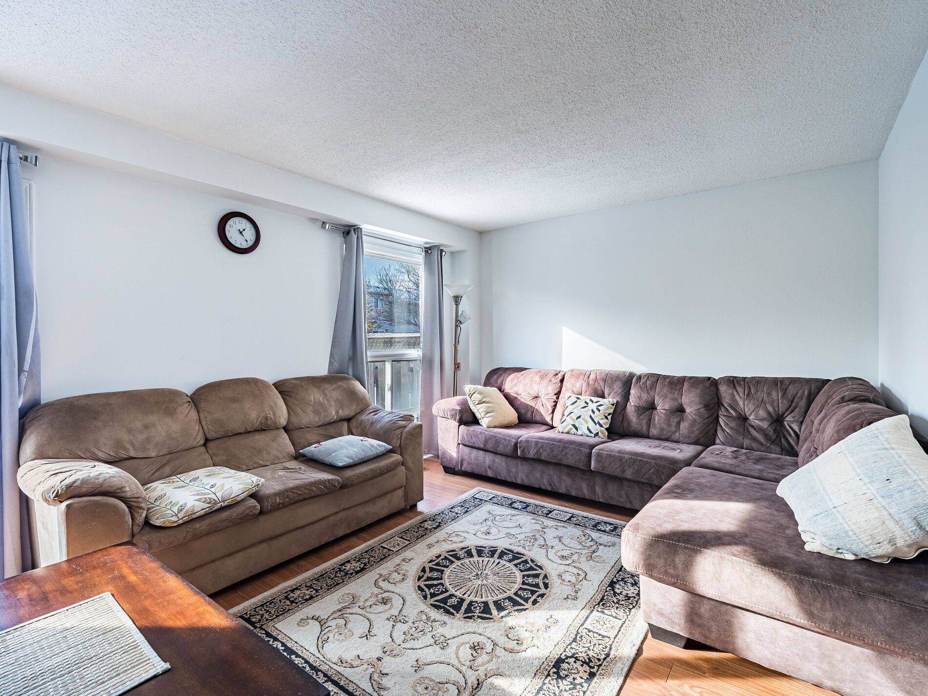 Brampton, ON L6Y 4V7,14 Wallingford CT