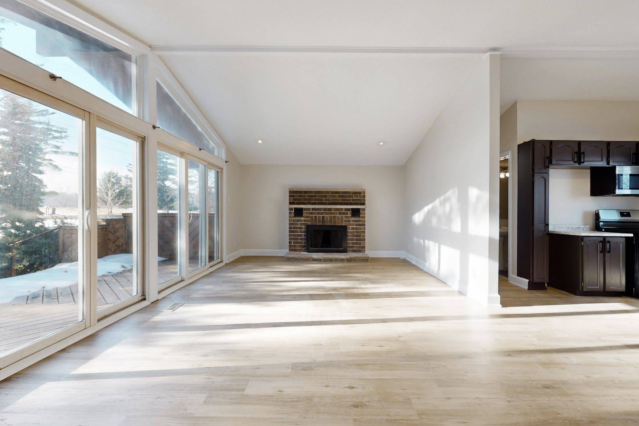 Halton Hills, ON L7G 4S6,8357 Fifth Line