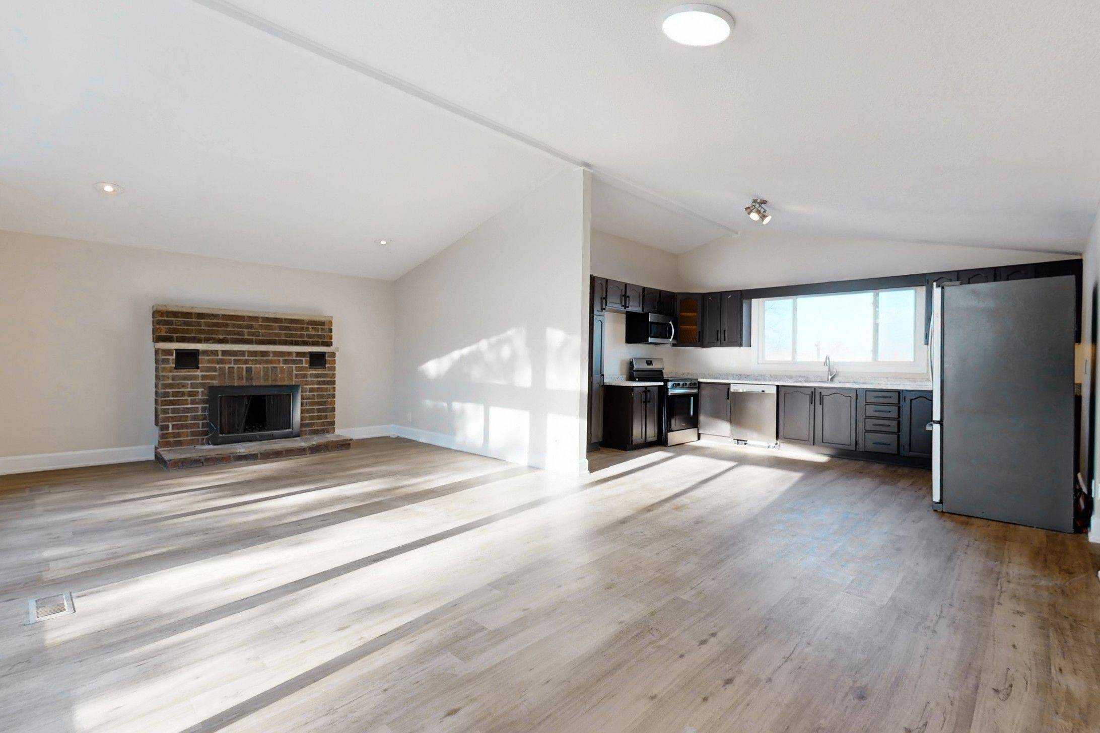 Halton Hills, ON L7G 4S6,8357 Fifth Line