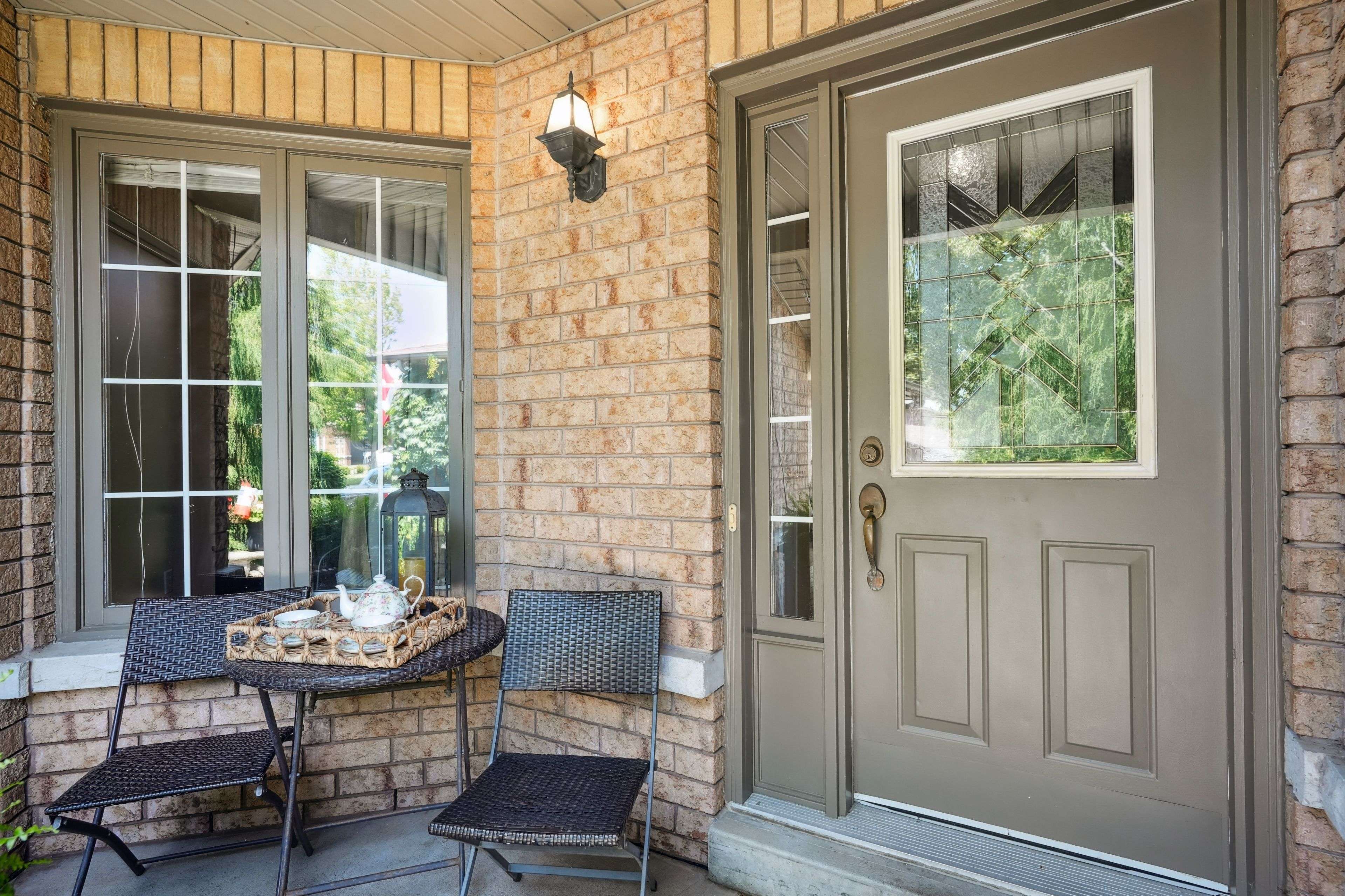 Burlington, ON L7M 4K7,2970 Glover LN